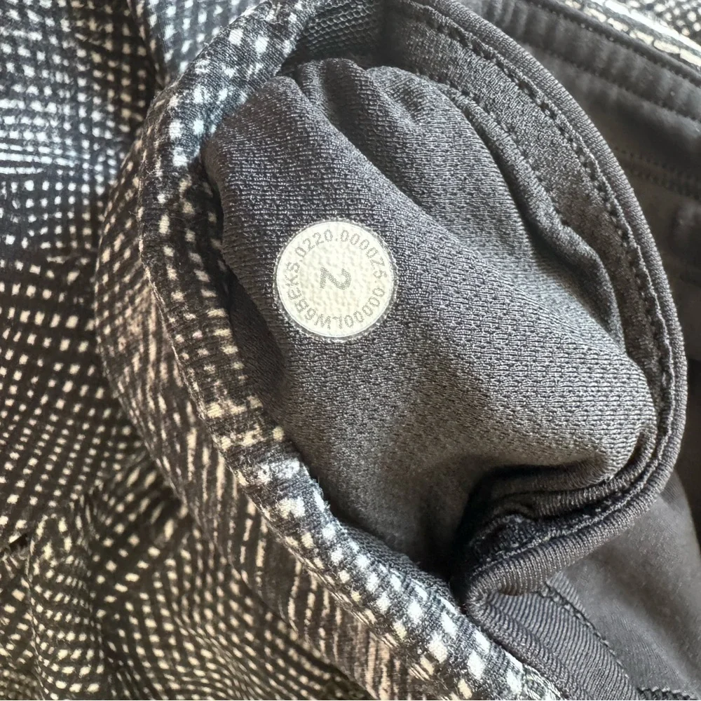 Women's Lululemon Pace Rival High Rise Crop Velocity Mesh Island Must Size 2